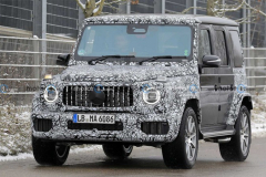 mercedes_g-class_facelift_spied_with_discreet_changes_02