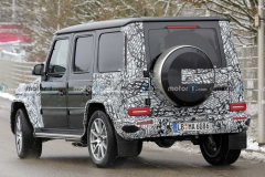 mercedes_g-class_facelift_spied_with_discreet_changes_11