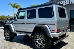 real_estate_mogul_and_car_enthusiast_adds_new_mercedes_benz_g_550_4x4²_to_his_garage_01